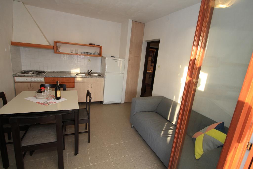 Holiday Apartment Rokov Zadar Ruang foto